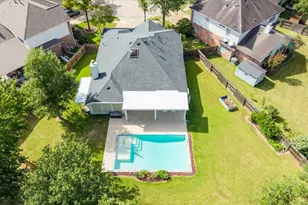 2615 Easton Springs Ct, Pearland, TX 77584 - Photo 3