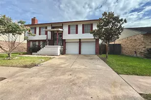 12210 Cliffgate Dr, Houston, TX 77072 - Photo 1
