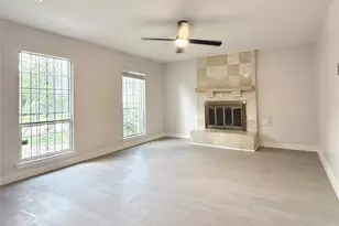 12210 Cliffgate Dr, Houston, TX 77072 - Photo 3