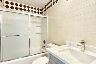 12210 Cliffgate Dr, Houston, TX 77072 - Photo 17