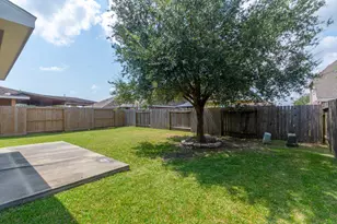 8311 Bay Oaks Dr, Baytown, TX 77523 - Photo 15