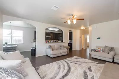 8311 Bay Oaks Drive, Baytown, TX 77523 - Photo 5