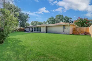 4814 Burning Tree Dr, Baytown, TX 77521 - Photo 39