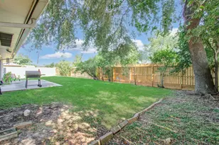 4814 Burning Tree Dr, Baytown, TX 77521 - Photo 41