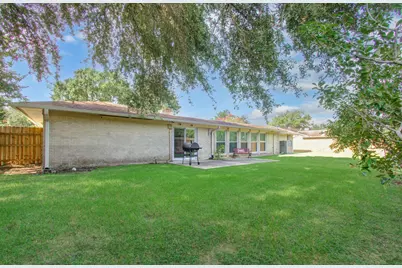4814 Burning Tree Drive, Baytown, TX 77521 - Photo 41