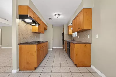 18918 Droitwich Drive, Humble, TX 77346 - Photo 15