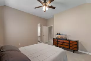 2525 W Ranch Dr, Friendswood, TX 77546 - Photo 35