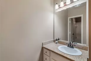 2525 W Ranch Dr, Friendswood, TX 77546 - Photo 35