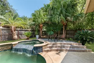 2525 W Ranch Dr, Friendswood, TX 77546 - Photo 41
