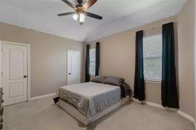 2525 W Ranch Drive, Friendswood, TX 77546 - Photo 33