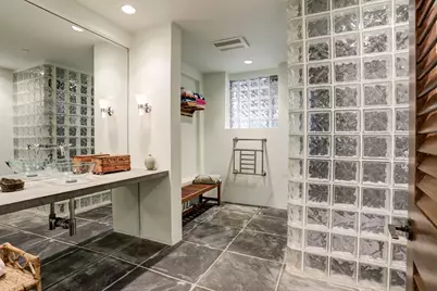 2003 Arrowwood Circle N, Houston, TX 77063 - Photo 29