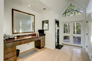 2003 Arrowwood Circle N, Houston, TX 77063 - Photo 21