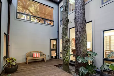 2003 Arrowwood Circle N, Houston, TX 77063 - Photo 23