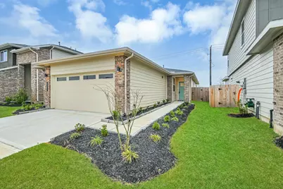 12511 Walmgate Court, Houston, TX 77047 - Photo 1