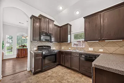 10511 Whisper Bluff Drive, Humble, TX 77396 - Photo 5