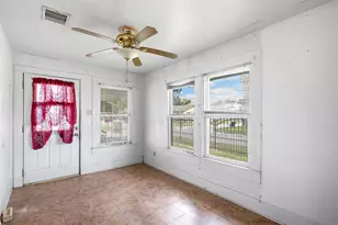 4118 Gano St, Houston, TX 77009 - Photo 3