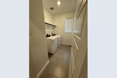 18731 Frost Ridge Drive, Crosby, TX 77532 - Photo 5