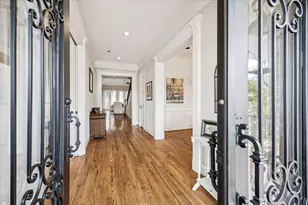 3731 Tartan Ln, Houston, TX 77025 - Photo 9