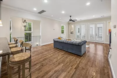 1112 Peveto Street #C, Houston, TX 77019 - Photo 13