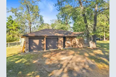 114 San Jacinto Street, Huntsville, TX 77320 - Photo 1