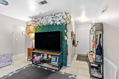114 San Jacinto Street, Huntsville, TX 77320 - Photo 3