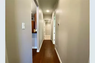 510 Lovett Boulevard #204, Houston, TX 77006 - Photo 11