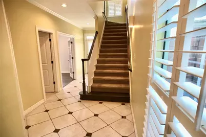 2104 Bancroft Street, Houston, TX 77027 - Photo 7