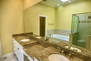 2104 Bancroft St, Houston, TX 77027 - Photo 29