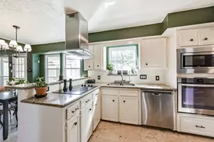 14902 Aspen Hills Dr, Houston, TX 77062 - Photo 5