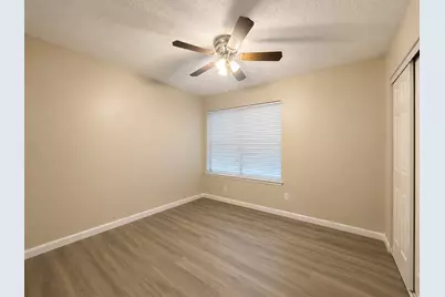 12417 S Dairy Ashford Road #2417, Houston, TX 77099 - Photo 9