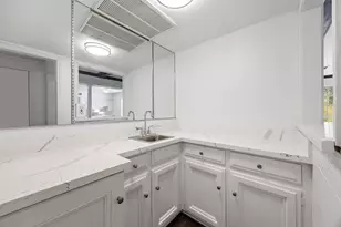 1919 Saddlecreek Dr, Houston, TX 77090 - Photo 15