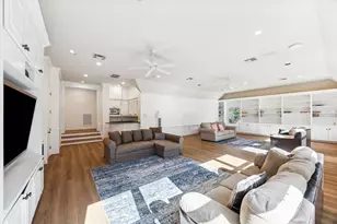 223 Heritage Oaks Ln, Houston, TX 77024 - Photo 27