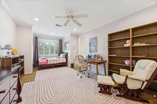 223 Heritage Oaks Ln, Houston, TX 77024 - Photo 31