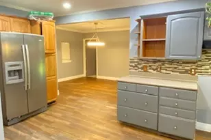 6623 Cresthill St, Houston, TX 77033 - Photo 11