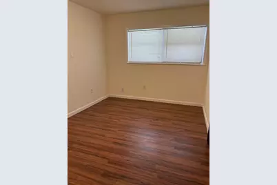 7220 Avenue R, Galveston, TX 77551 - Photo 5