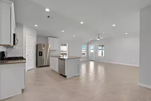 3335 Silverton Dr, Katy, TX 77494 - Photo 5