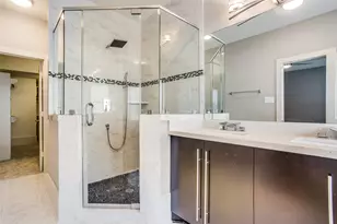 5506 E Petty St, Houston, TX 77007 - Photo 13