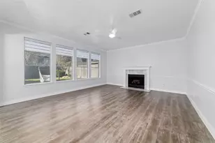 20415 Longspring Dr, Katy, TX 77450 - Photo 5