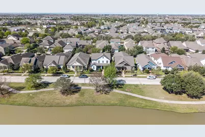 16627 Amelia Island Drive, Cypress, TX 77433 - Photo 5