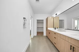 9028 Scott St, Houston, TX 77051 - Photo 25