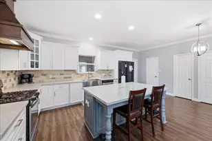 4404 Kitty Chapin Ave, Orange, TX 77632 - Photo 15