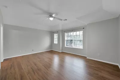 214 W Stedhill Loop Loop, Conroe, TX 77384 - Photo 15