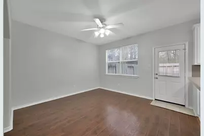 214 W Stedhill Loop Loop, Conroe, TX 77384 - Photo 13