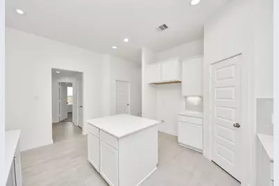 11703 Leafy Laurel Drive, Houston, TX 77066 - Photo 13