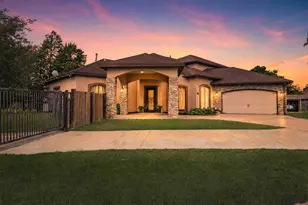 216 Berwick, Bridge City, TX 77611 - Photo 17