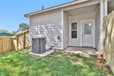 496B Golden Street #B, Willis, TX 77378 - Photo 21