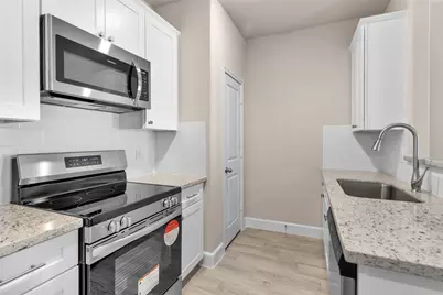 496B Golden Street #B, Willis, TX 77378 - Photo 9