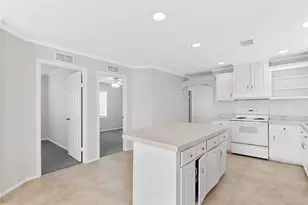 21430 Cherry Canyon Ln, Tomball, TX 77375 - Photo 5