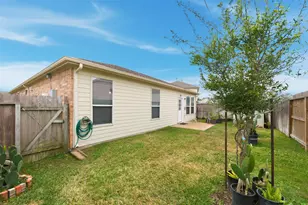 19710 Yaupon Ranch Dr, Cypress, TX 77433 - Photo 33