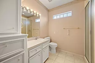 19003 Windsor Lakes Dr, Houston, TX 77094 - Photo 37